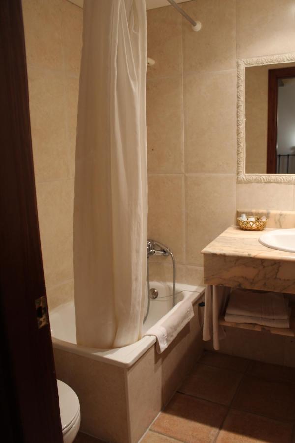 Hotel La Villa Requena Ngoại thất bức ảnh