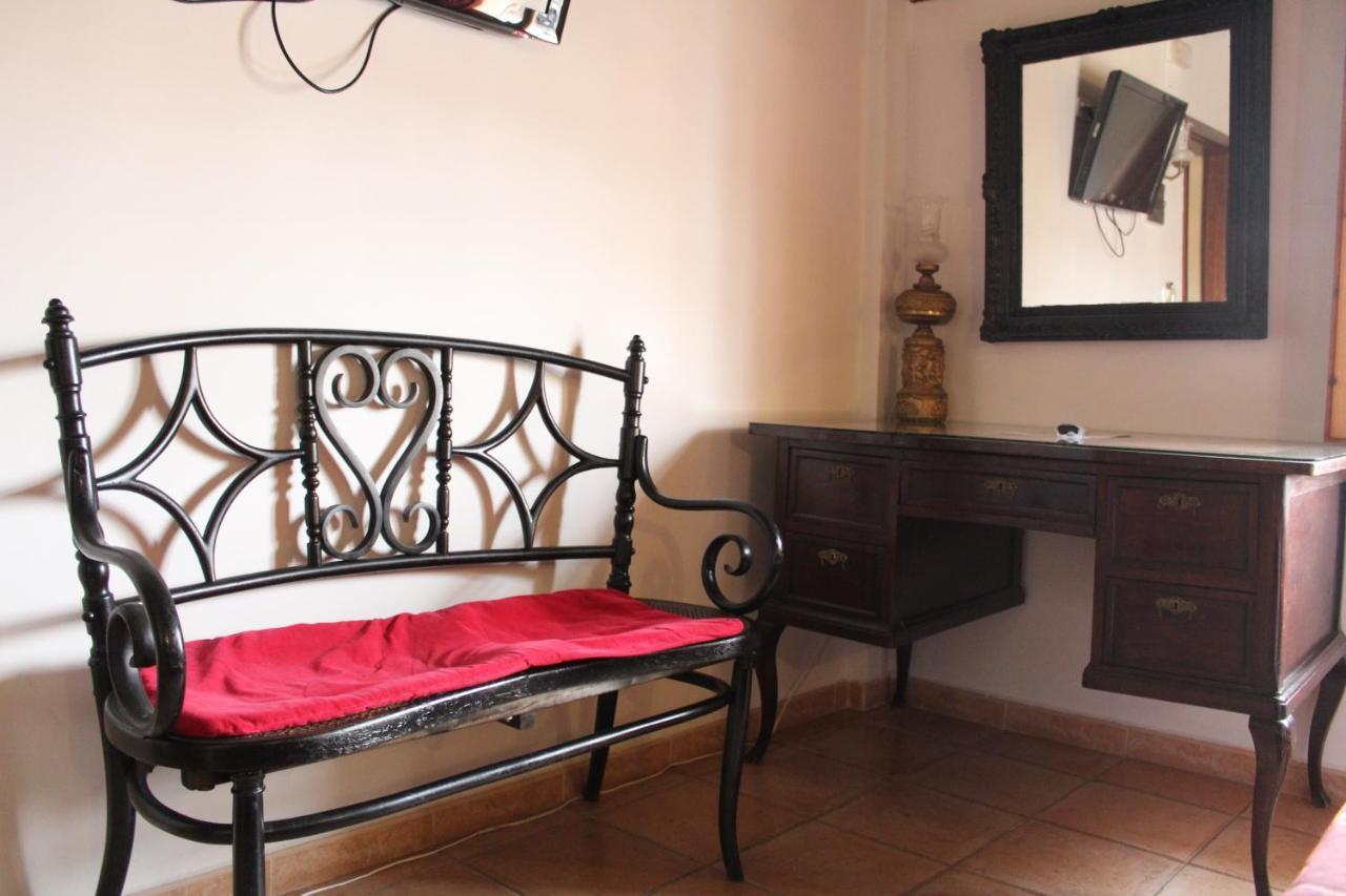 Hotel La Villa Requena Ngoại thất bức ảnh